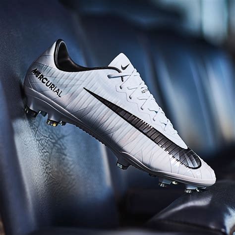 nike mercurial vapor xi ronaldo